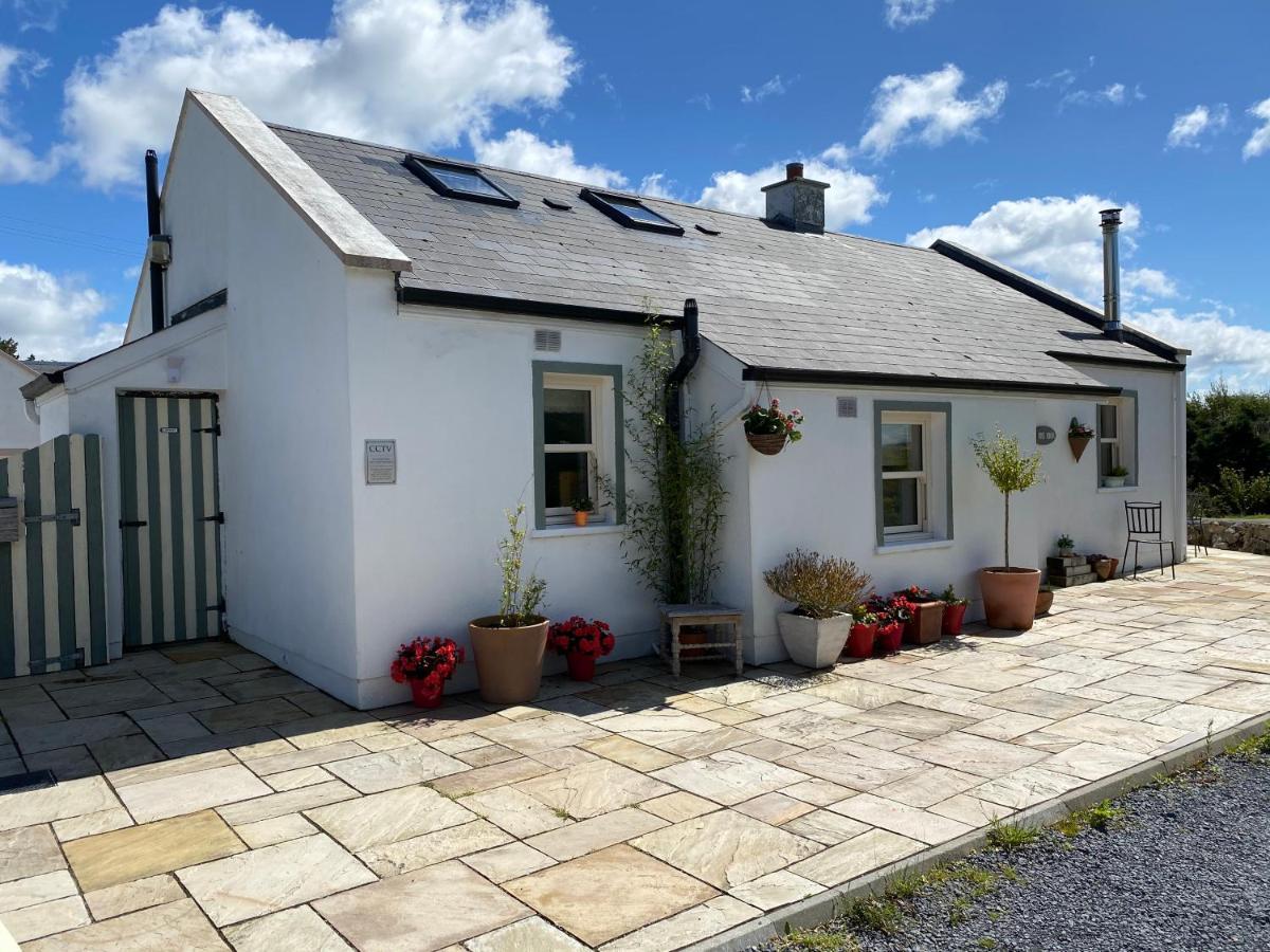 Galway Coast Cottages Barna  Extérieur photo