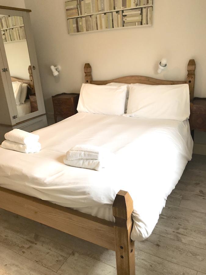 Galway Coast Cottages Barna  Extérieur photo